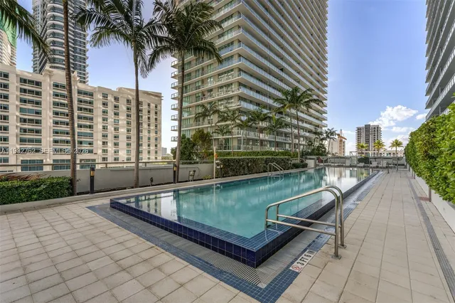 $1,140,000 | 1111 Southwest 1st Avenue, Unit 721N, Miami, FL 33130