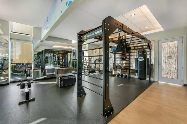 $1,140,000 | 1111 Southwest 1st Avenue, Unit 721N, Miami, FL 33130