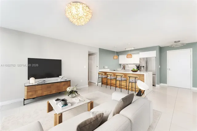 $1,140,000 | 1111 Southwest 1st Avenue, Unit 721N, Miami, FL 33130