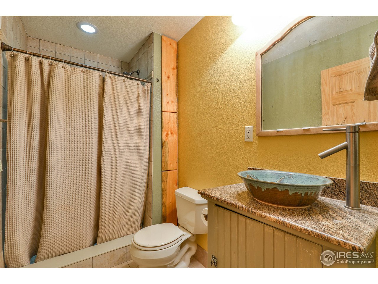 10285 Rist Canyon Road Bellvue, CO 80512 - Photo 26 of 39