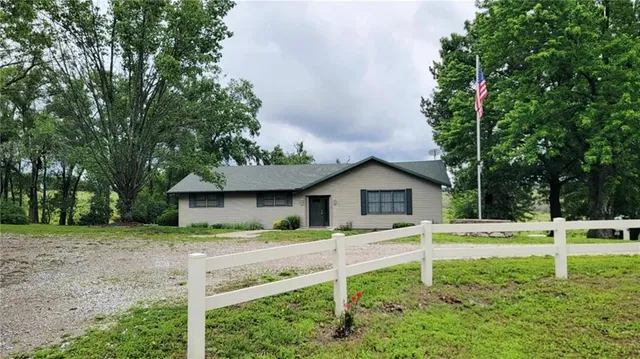 $250,000 | 1045 Yale Road, Mapleton, KS 66754