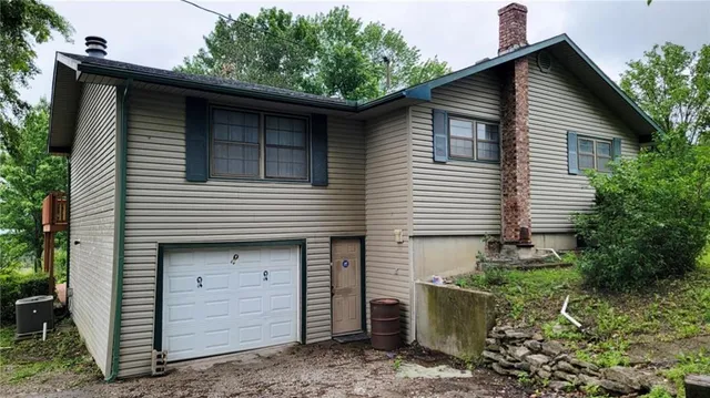 $250,000 | 1045 Yale Road, Mapleton, KS 66754