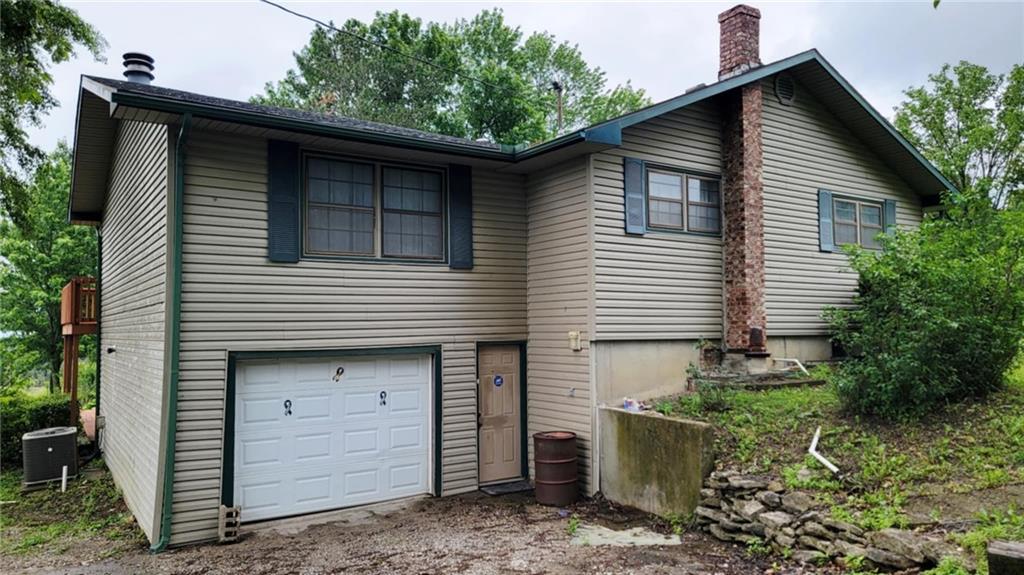 1045 Yale Road Mapleton, KS 66754 - Photo 5 of 47