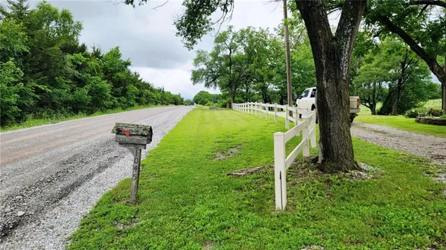 $250,000 | 1045 Yale Road, Mapleton, KS 66754