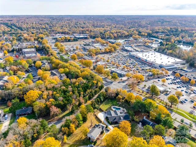 $1,200,000 | 3519 Arboretum View, Charlotte, NC 28226