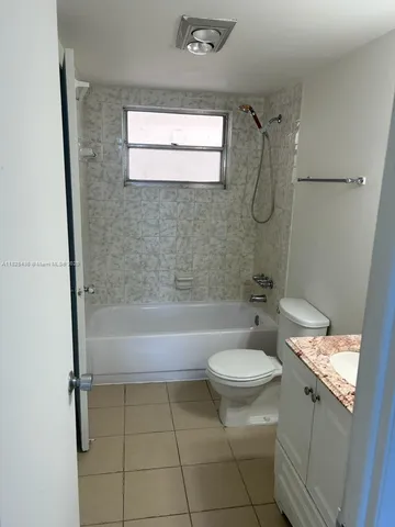 $1,500 | 15600 Northwest 7th Avenue, Unit 205, Miami, FL 33169