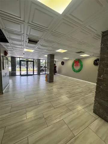 $1,500 | 15600 Northwest 7th Avenue, Unit 205, Miami, FL 33169