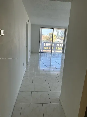 $1,500 | 15600 Northwest 7th Avenue, Unit 205, Miami, FL 33169