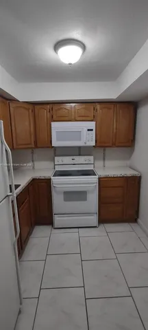 $1,500 | 15600 Northwest 7th Avenue, Unit 205, Miami, FL 33169