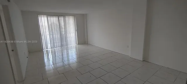 $1,500 | 15600 Northwest 7th Avenue, Unit 205, Miami, FL 33169