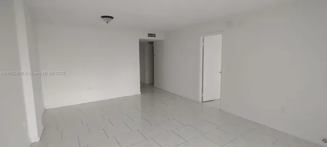 $1,500 | 15600 Northwest 7th Avenue, Unit 205, Miami, FL 33169