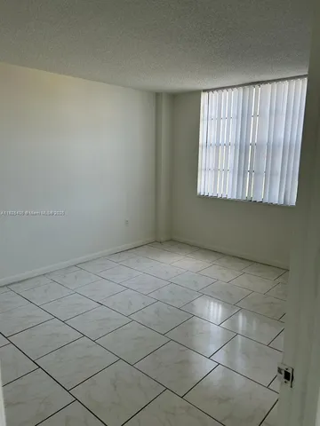 $1,500 | 15600 Northwest 7th Avenue, Unit 205, Miami, FL 33169