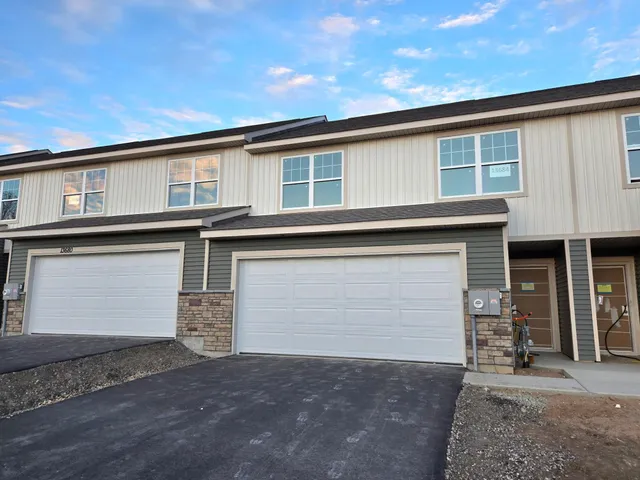 $339,990 | 13684 Kaylemore Trail, Rosemount, MN 55068