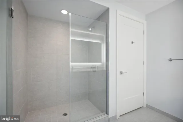 $6,000 | 923 V Street Northwest, Unit 602, Washington, DC 20001