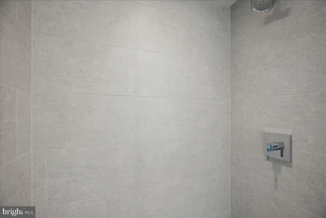 $6,000 | 923 V Street Northwest, Unit 602, Washington, DC 20001