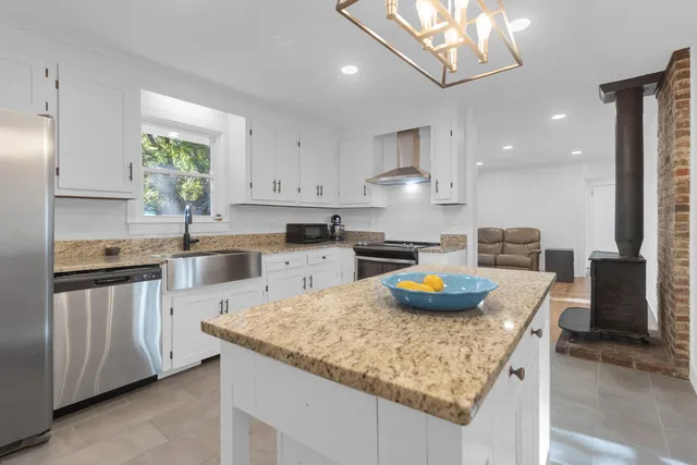 $624,500 | 1319 Joshua Drive, Charleston, SC 29407