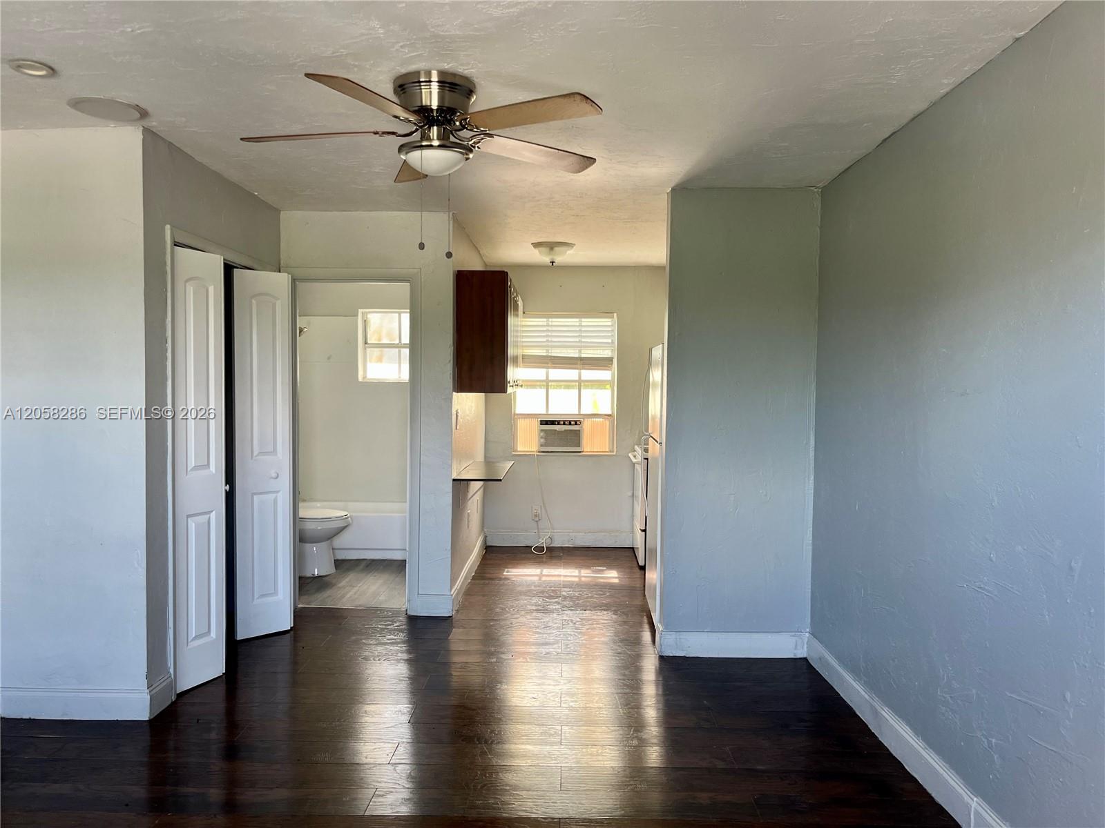 5010 Pembroke Road, Unit 7 West Park, FL 33021 - Photo 7 of 15 Gallery Image 7
