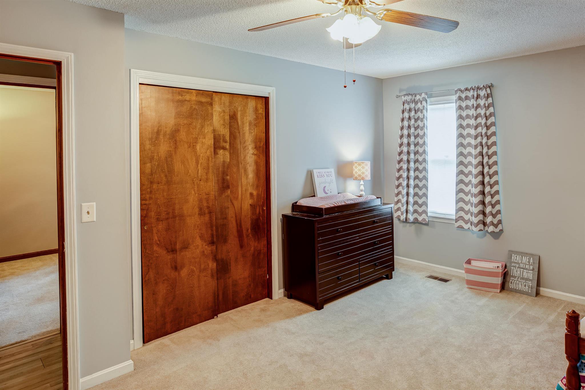 6916 Old State Road Evansville, IN 47710 - Photo 15 of 21 Gallery Image 15