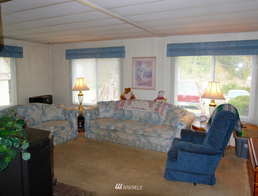 13207 Three Lakes Road Snohomish, WA 98290 - Photo 4 of 11