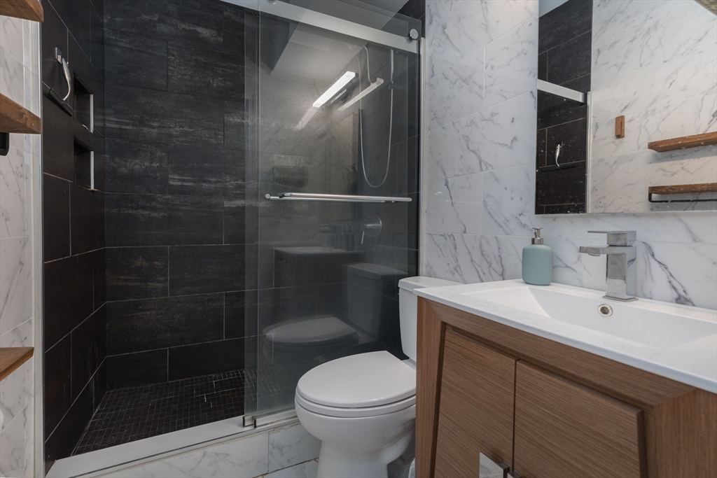 15 Follen Street, Unit 2 Boston, MA 02116 - Photo 8 of 16