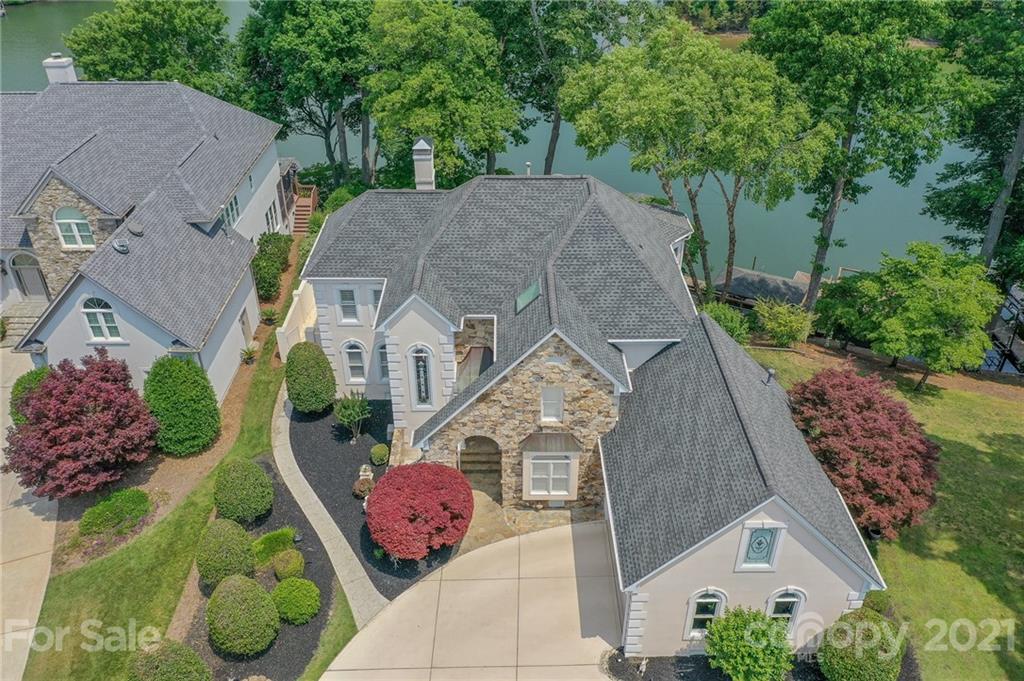 14034 Point Lookout Road Charlotte, NC 28278 - Photo 1 of 45 Gallery Image 1