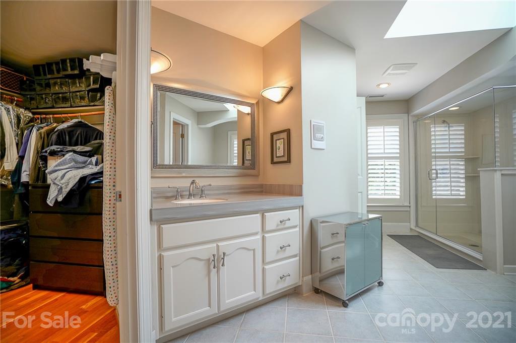 14034 Point Lookout Road Charlotte, NC 28278 - Photo 29 of 45 Gallery Image 29