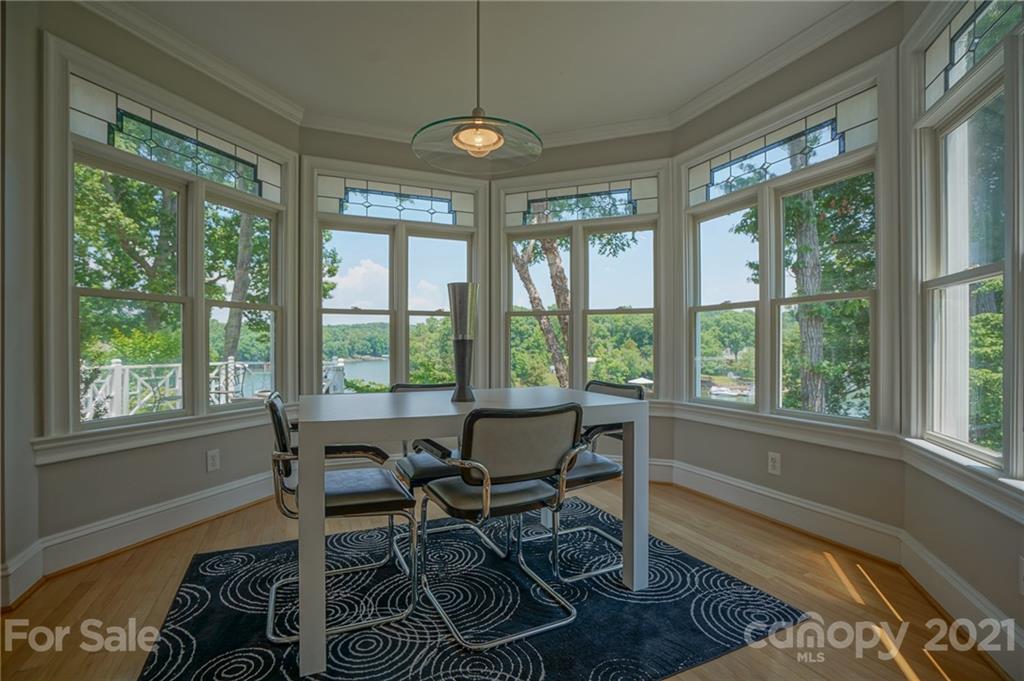 14034 Point Lookout Road Charlotte, NC 28278 - Photo 41 of 45 Gallery Image 41