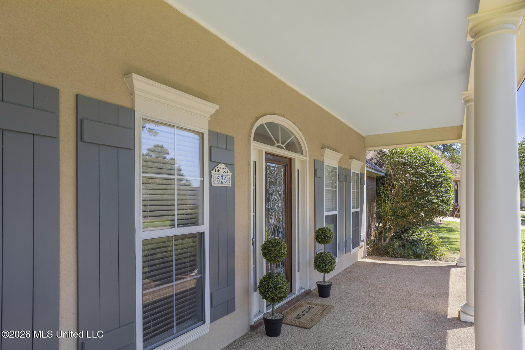 525 Ridge Circle Brandon, MS 39047 - Photo 4 of 51 525 Ridge Cir_jhookphotos-4