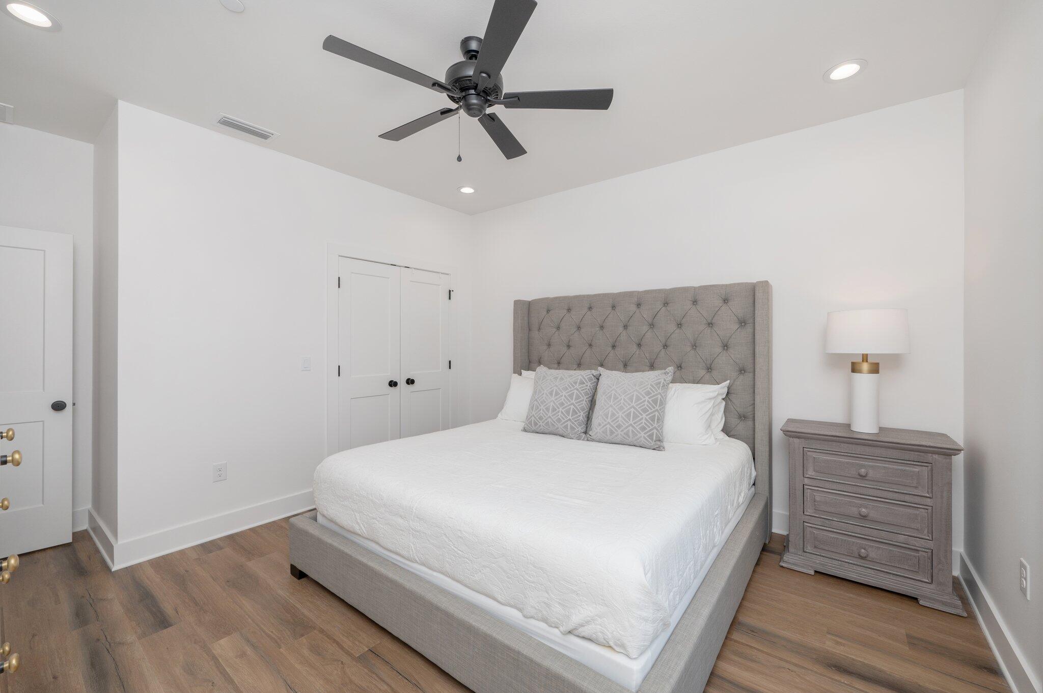 4550 Luke Avenue Destin, FL 32541 - Photo 26 of 69 2nd Level Bedroom #2