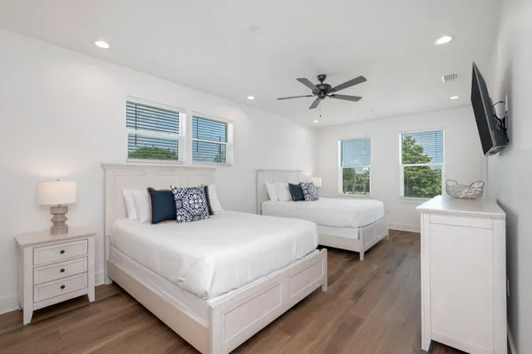 $2,750,000 | 4550 Luke Avenue, Destin, FL 32541