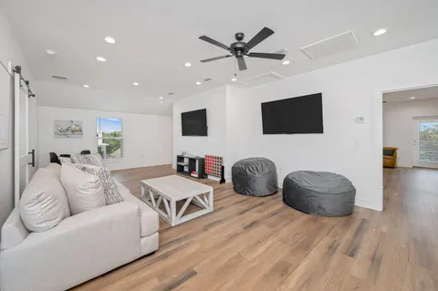 $2,750,000 | 4550 Luke Avenue, Destin, FL 32541