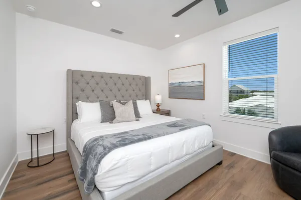 $2,750,000 | 4550 Luke Avenue, Destin, FL 32541