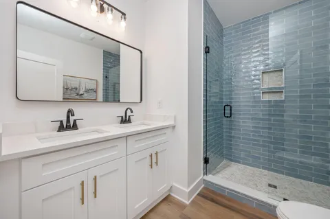 $2,750,000 | 4550 Luke Avenue, Destin, FL 32541