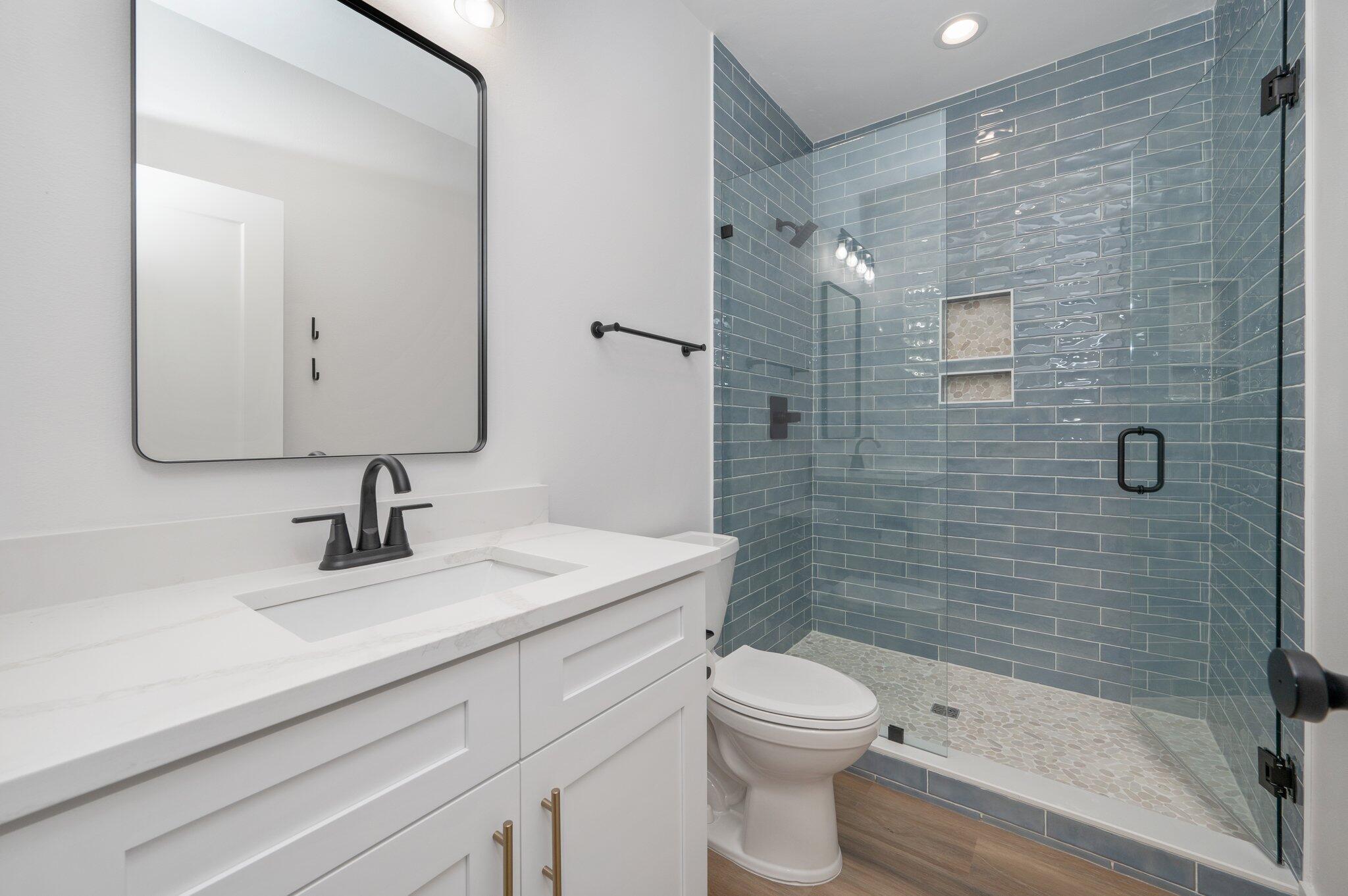 4550 Luke Avenue Destin, FL 32541 - Photo 53 of 69 3rd Level Bathroom for Bedroom #7