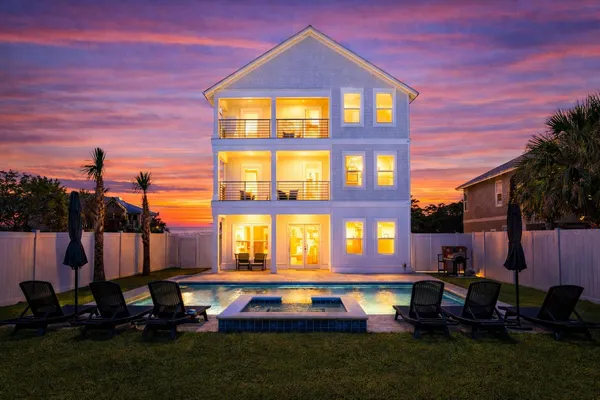 $2,750,000 | 4550 Luke Avenue, Destin, FL 32541