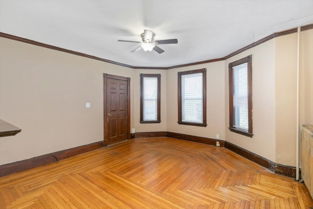 293 Albion Street Wakefield, MA 01880 - Photo 13 of 42
