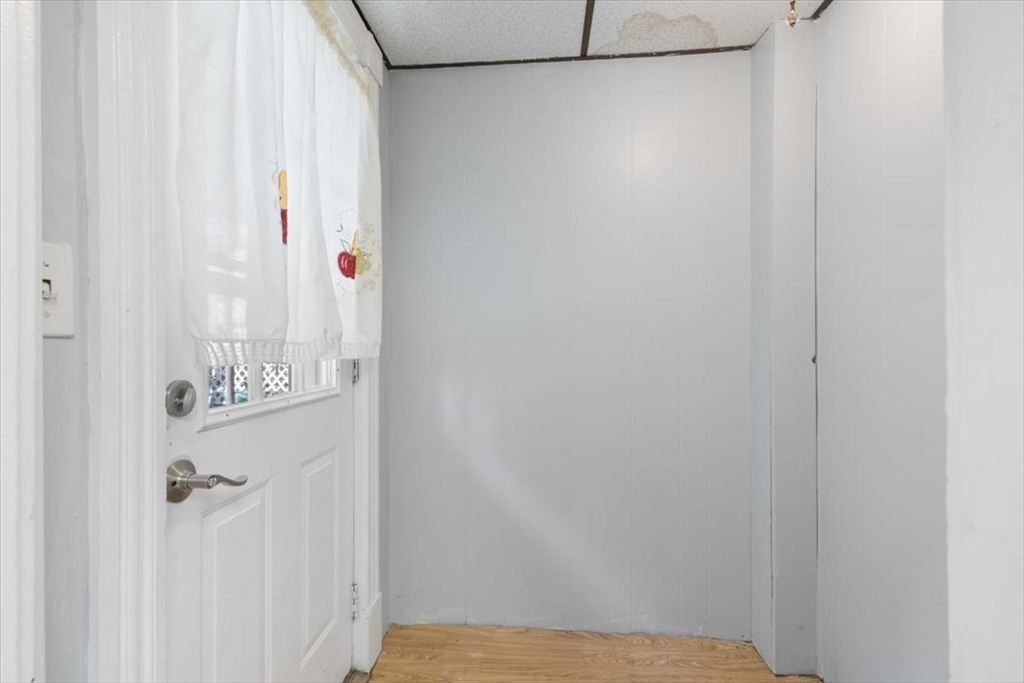 293 Albion Street Wakefield, MA 01880 - Photo 21 of 42