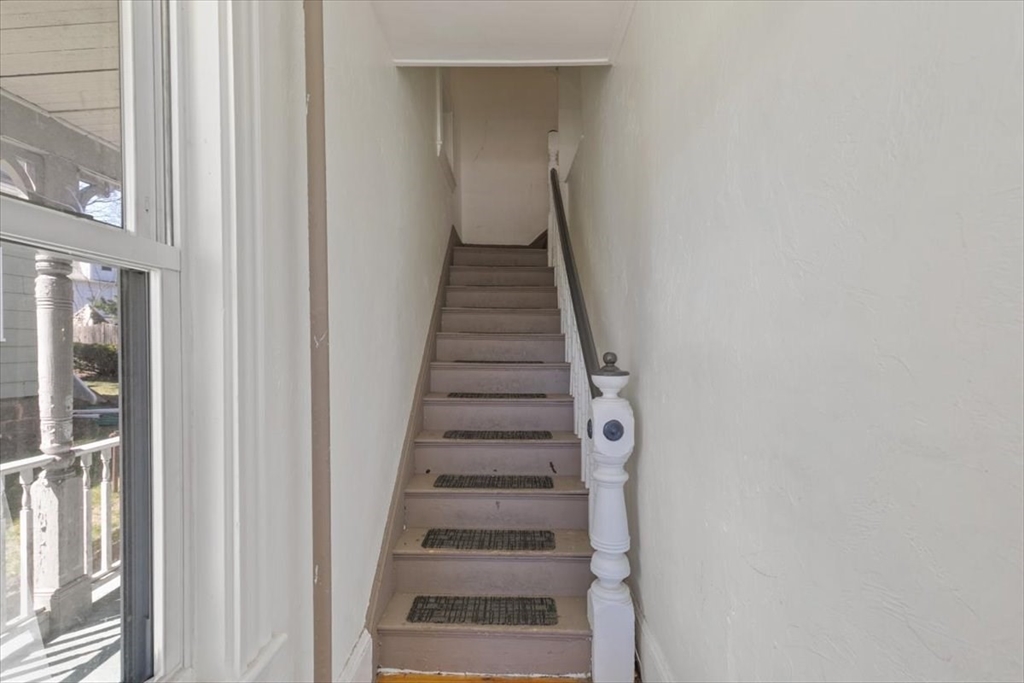 293 Albion Street Wakefield, MA 01880 - Photo 22 of 42