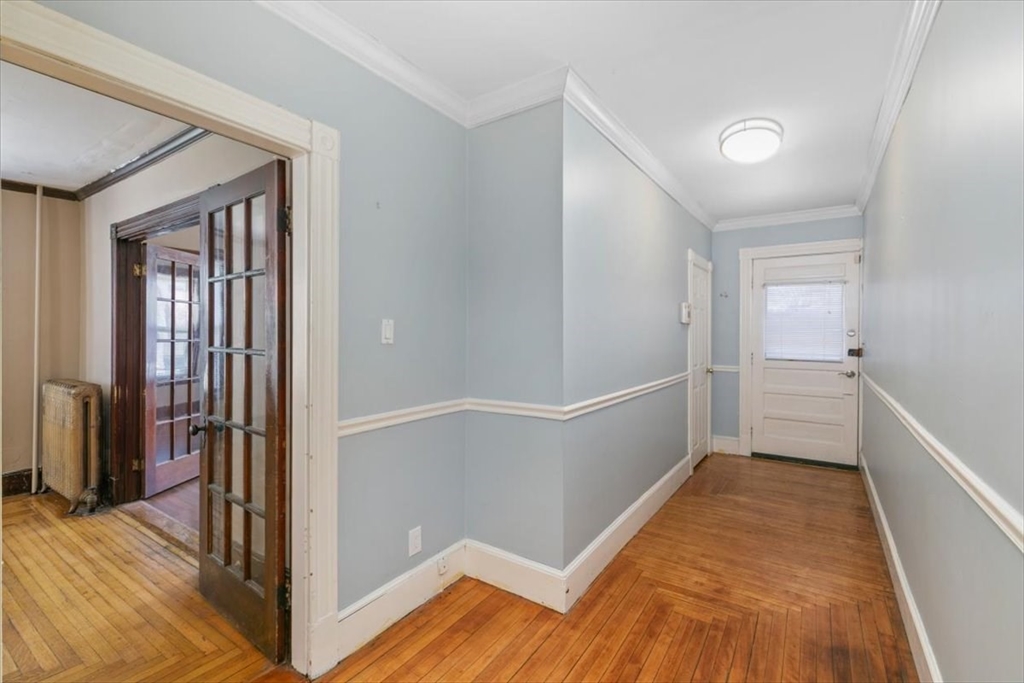 293 Albion Street Wakefield, MA 01880 - Photo 8 of 42