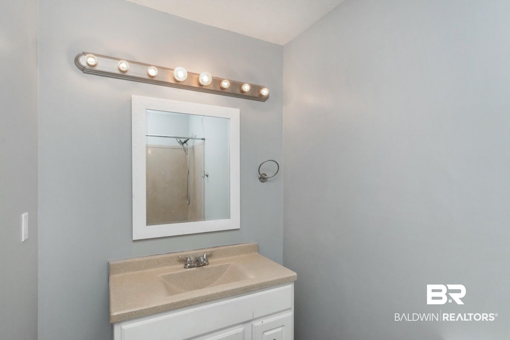 8304 Champlain Circle Mobile, AL 36695 - Photo 27 of 46 Bathroom featuring vanity