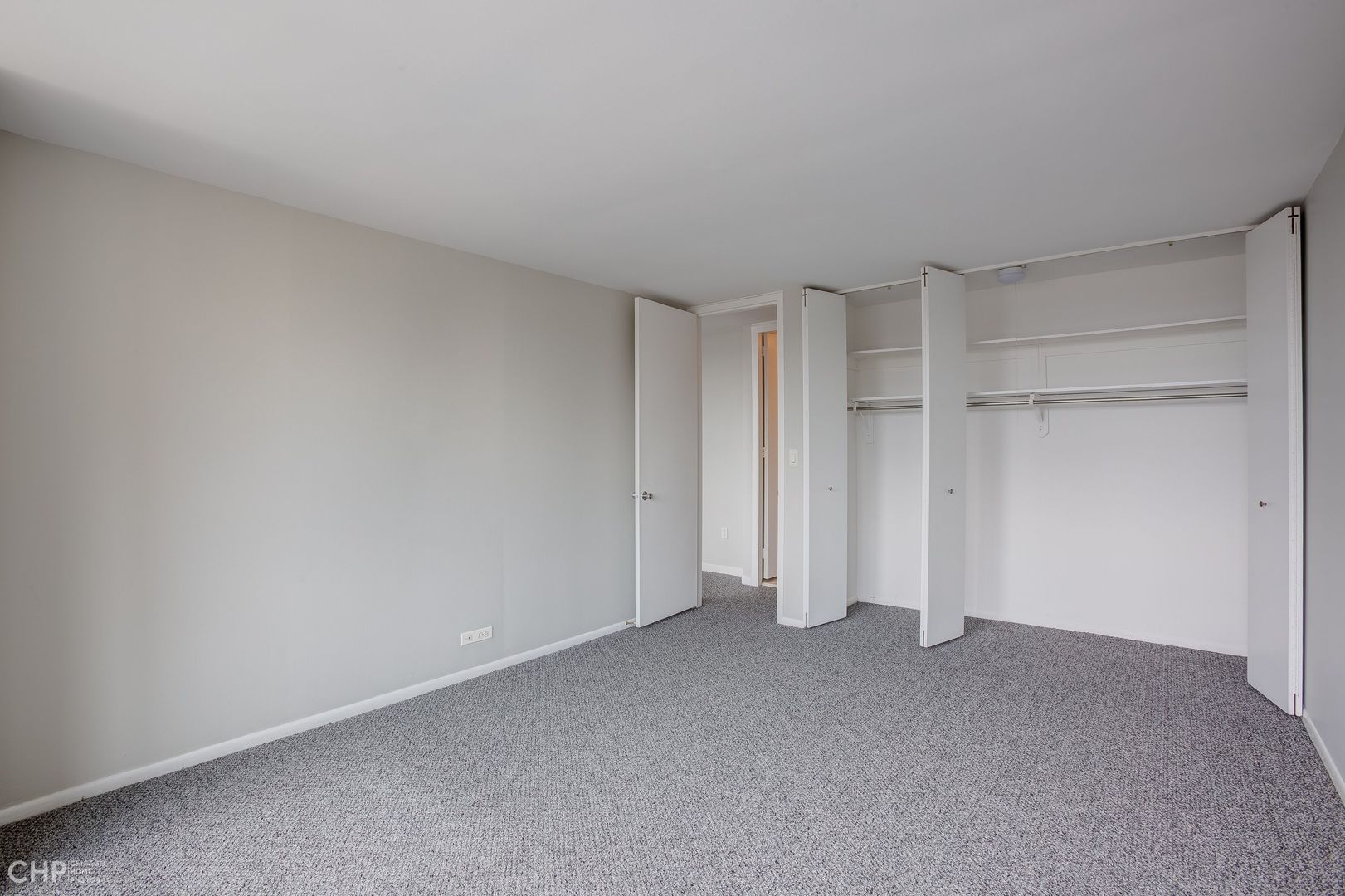 655 West Irving Park Road, Unit 1703 Chicago, IL 60613 - Photo 12 of 15