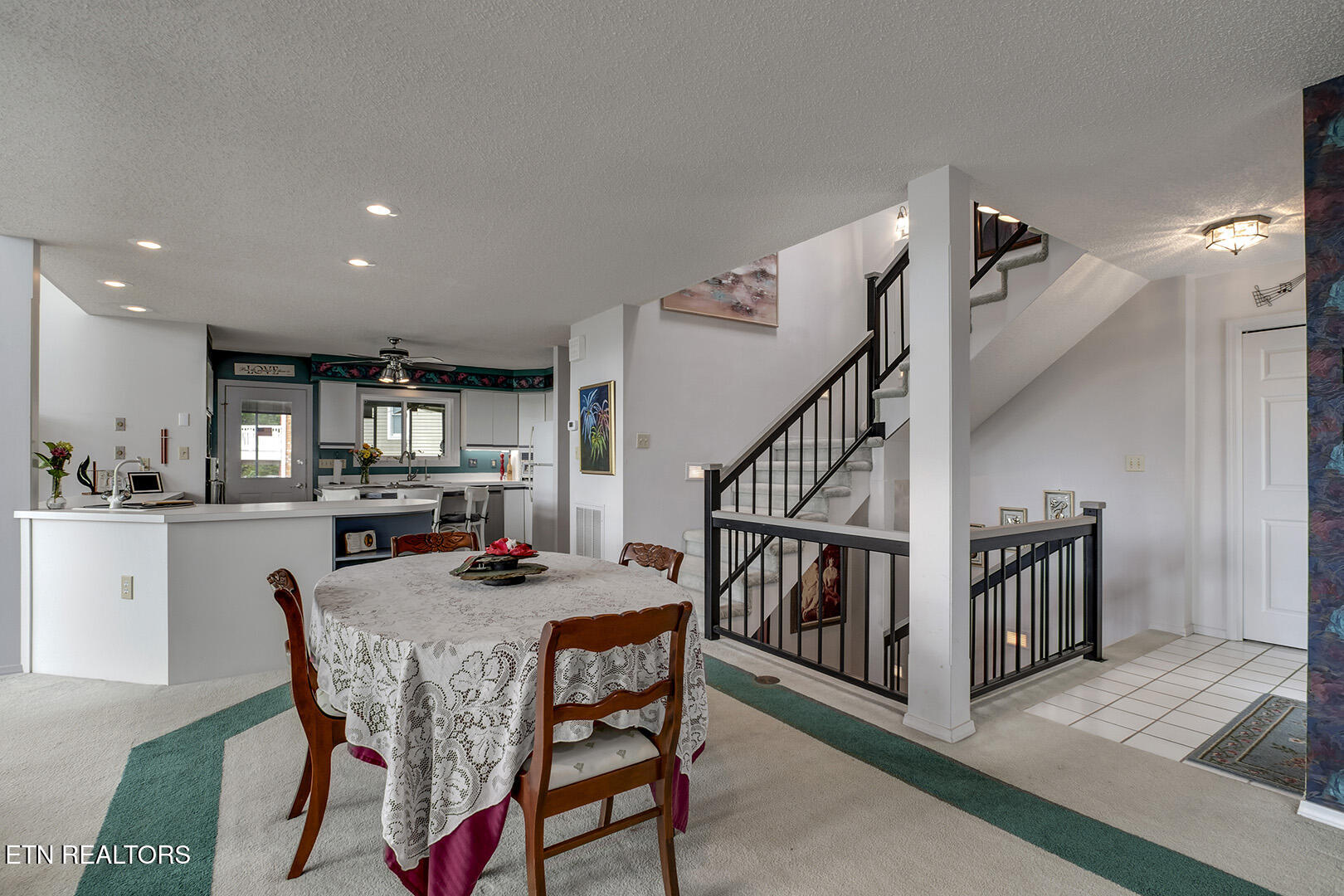 242 Chatuga Way Loudon, TN 37774 - Photo 14 of 60 14_242 Chatuga Way_Dining01