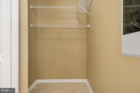 $370,000 | 2503 Amber Orchard Court West, Unit 303, Odenton, MD 21113