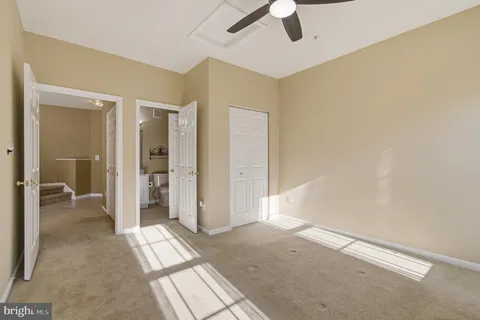 $370,000 | 2503 Amber Orchard Court West, Unit 303, Odenton, MD 21113