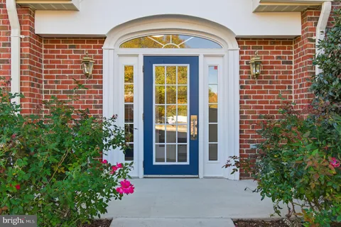 $370,000 | 2503 Amber Orchard Court West, Unit 303, Odenton, MD 21113