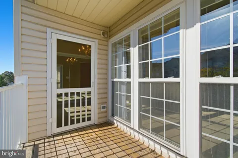 $370,000 | 2503 Amber Orchard Court West, Unit 303, Odenton, MD 21113