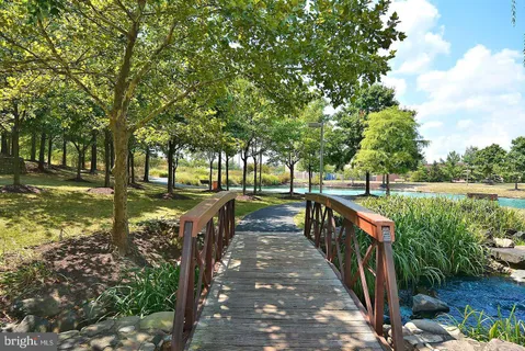 $370,000 | 2503 Amber Orchard Court West, Unit 303, Odenton, MD 21113