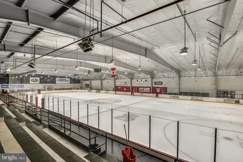 $370,000 | 2503 Amber Orchard Court West, Unit 303, Odenton, MD 21113