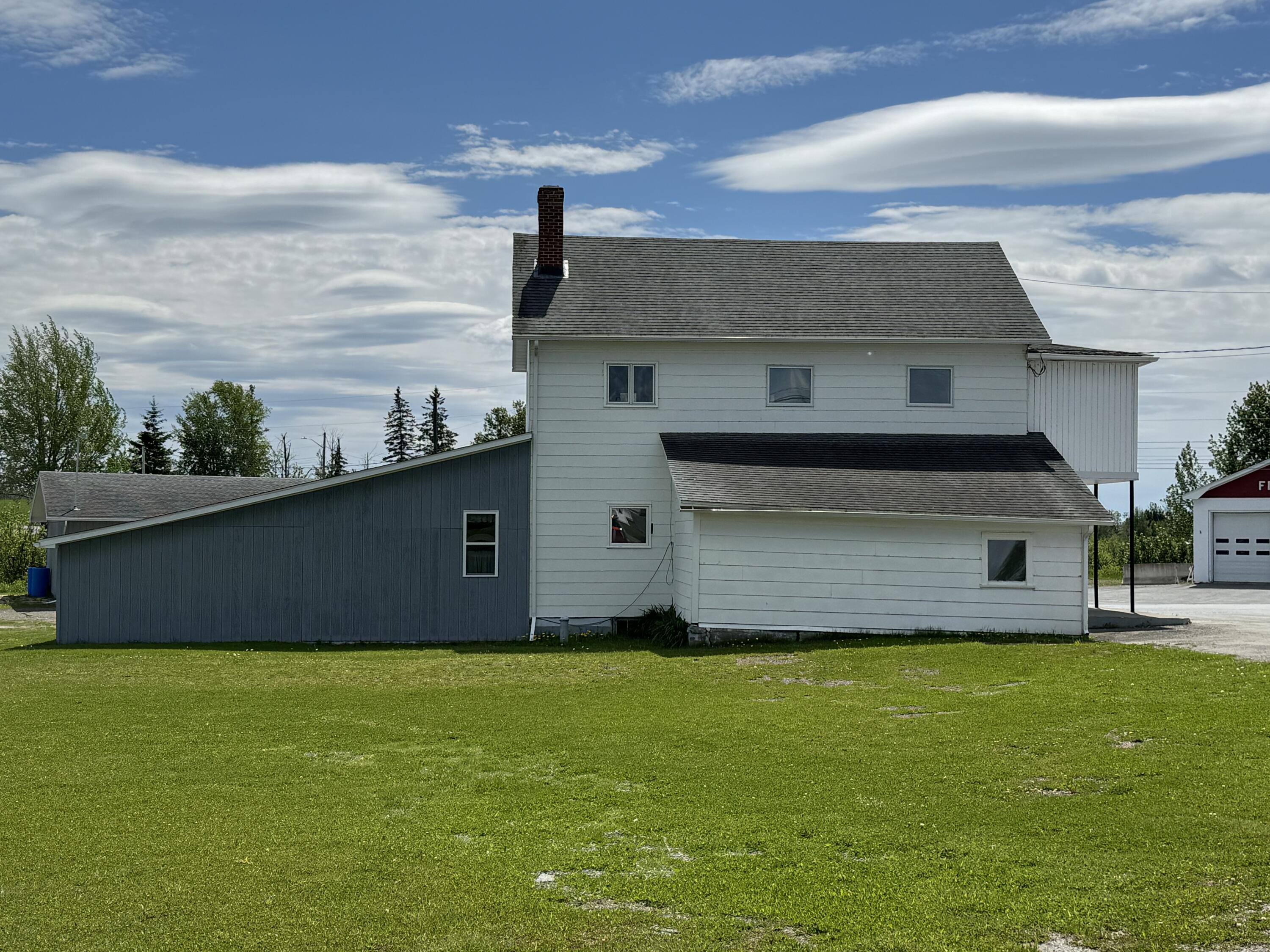660-664 Beaulieu Road Madawaska, ME 04773 - Photo 5 of 137 IMG_3116