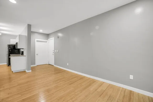 $1,550 | 1111 South Akard Street, Unit 309, Dallas, TX 75215